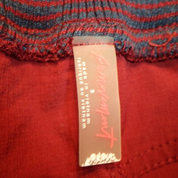 Free People Movement Cascade Flares S Oxford Snap Closure Pockets Adj. Hem - Picture 14 of 16